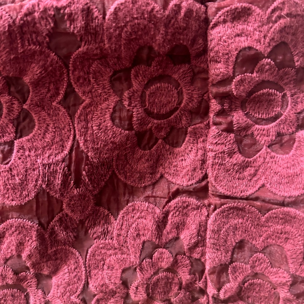 Lace mini - Picture 2 of 5